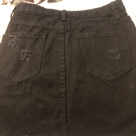 Distressed mini skirt - Picture 6 of 6